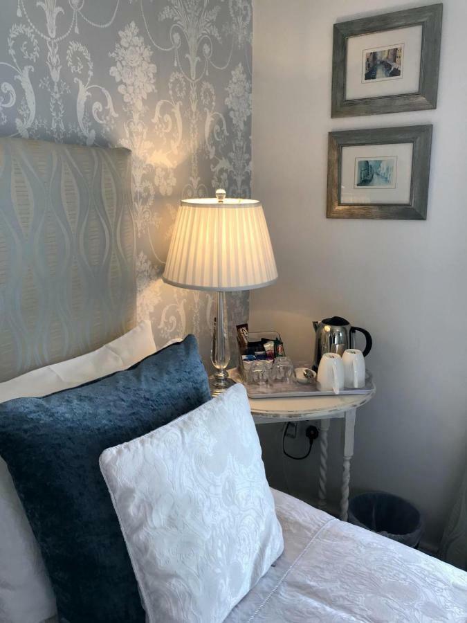 Burlington House Hotel Челтнъм Екстериор снимка