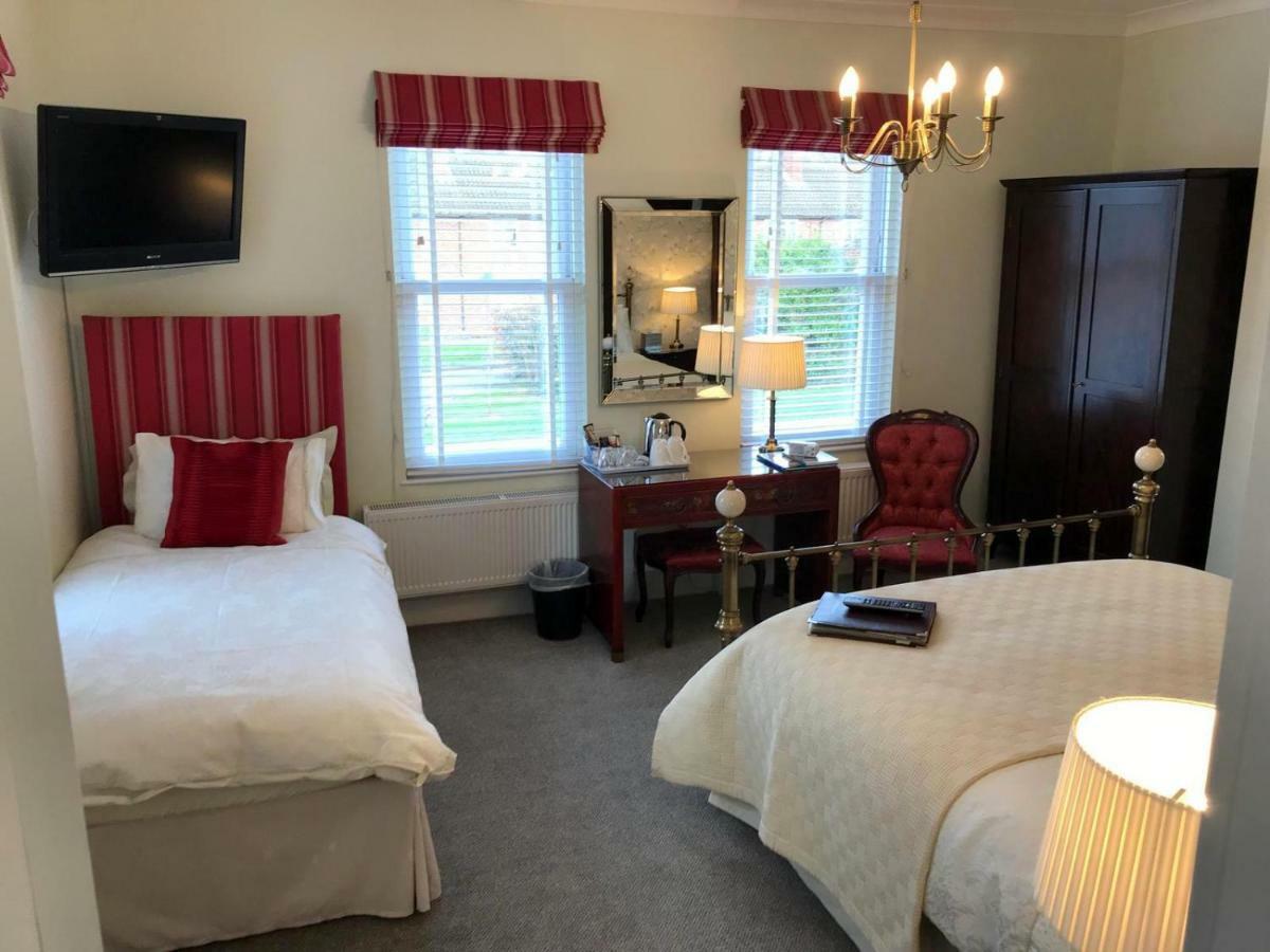 Burlington House Hotel Челтнъм Екстериор снимка